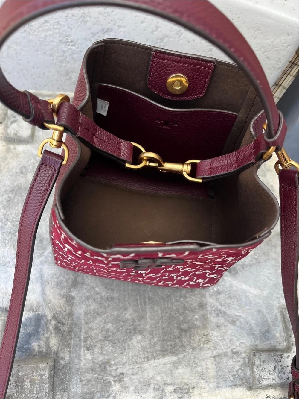 Brand new Tory Burch Burgundy and White Monogram Jacquard Bucket Crossbody